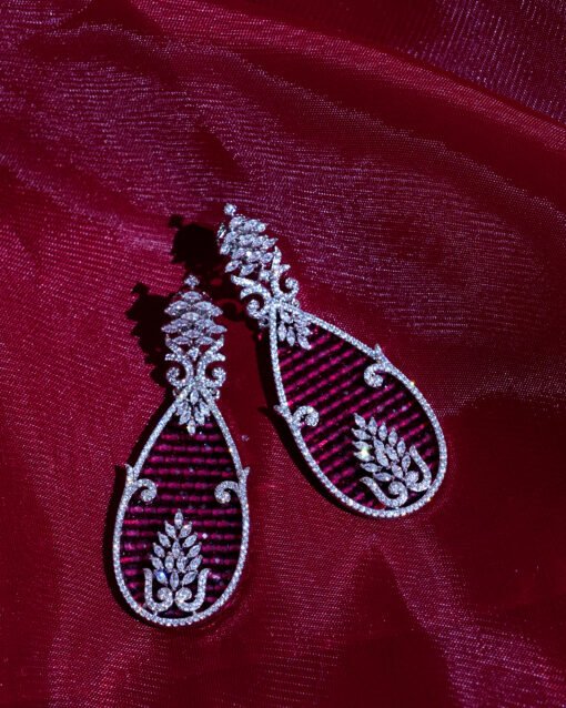 JAWZAA EARRINGS